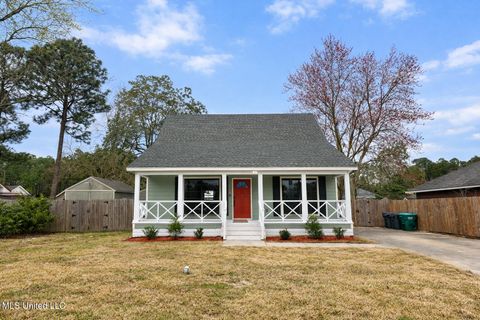 Homes For Sale - 2617 Tampica Road<br/> Gautier, MS 39553