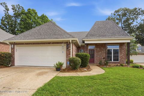 Homes For Sale - 609 Boatmans Cove<br/> Brandon, MS 39047