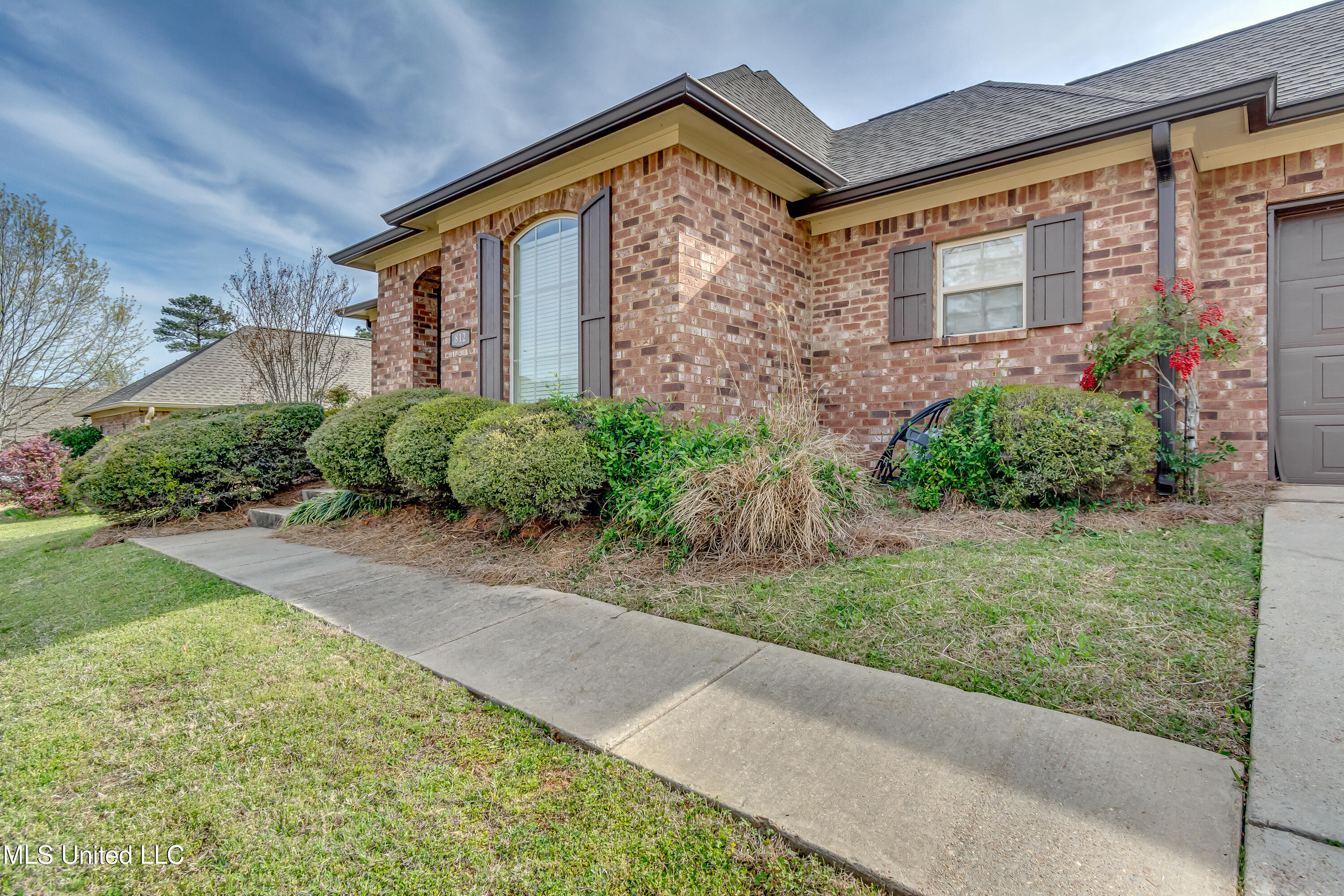 812 Willow Grande Circle, Brandon, Mississippi image 6
