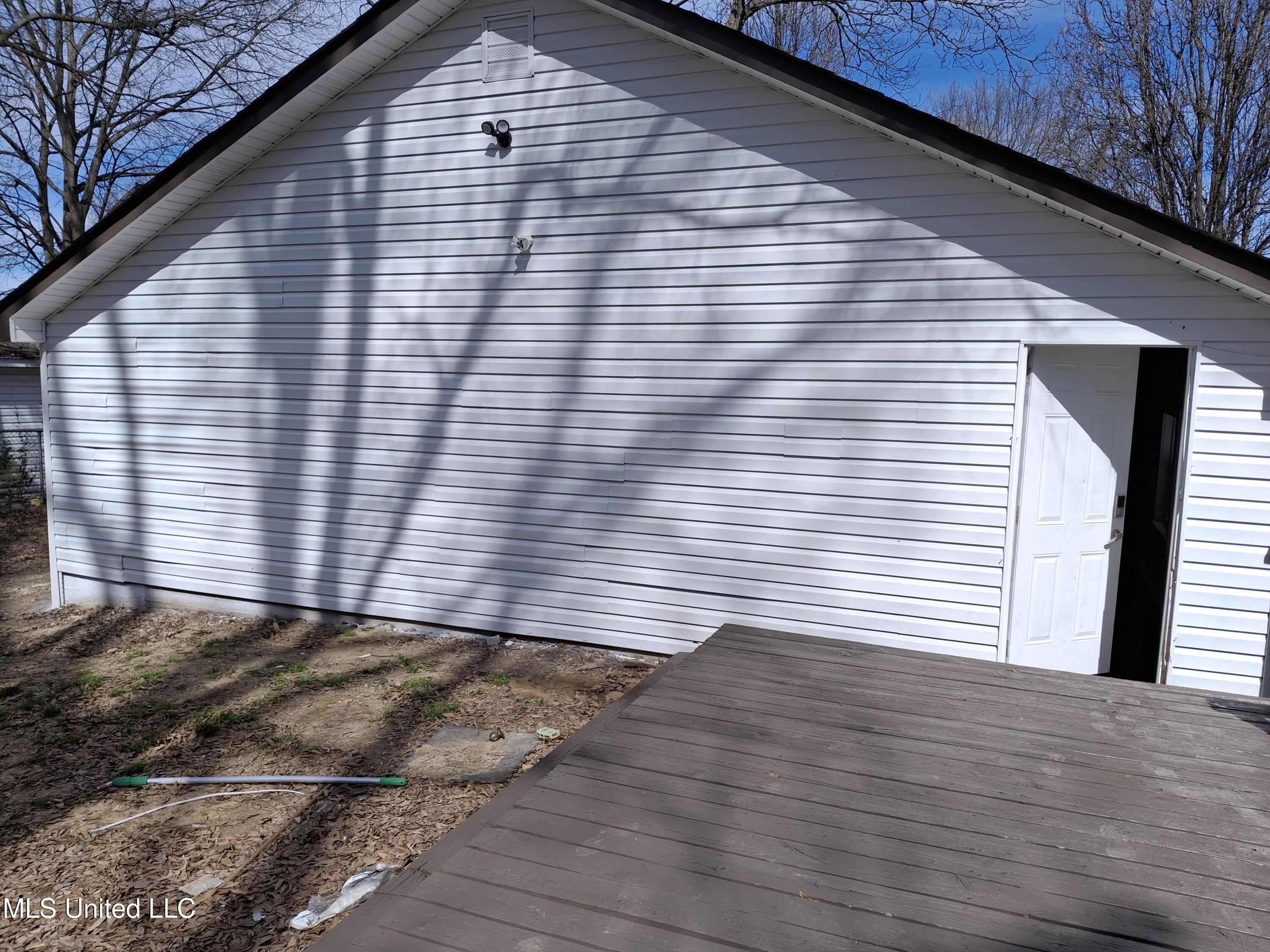 8351 Colonial Hills Cove, Southaven, Mississippi image 16