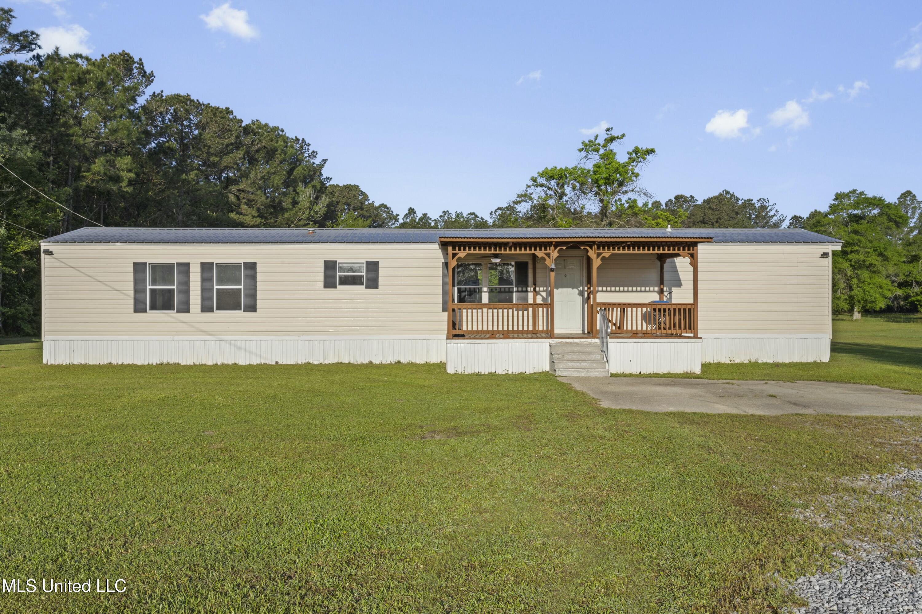 22335 Freddie Frank Road, Long Beach, Mississippi image 2