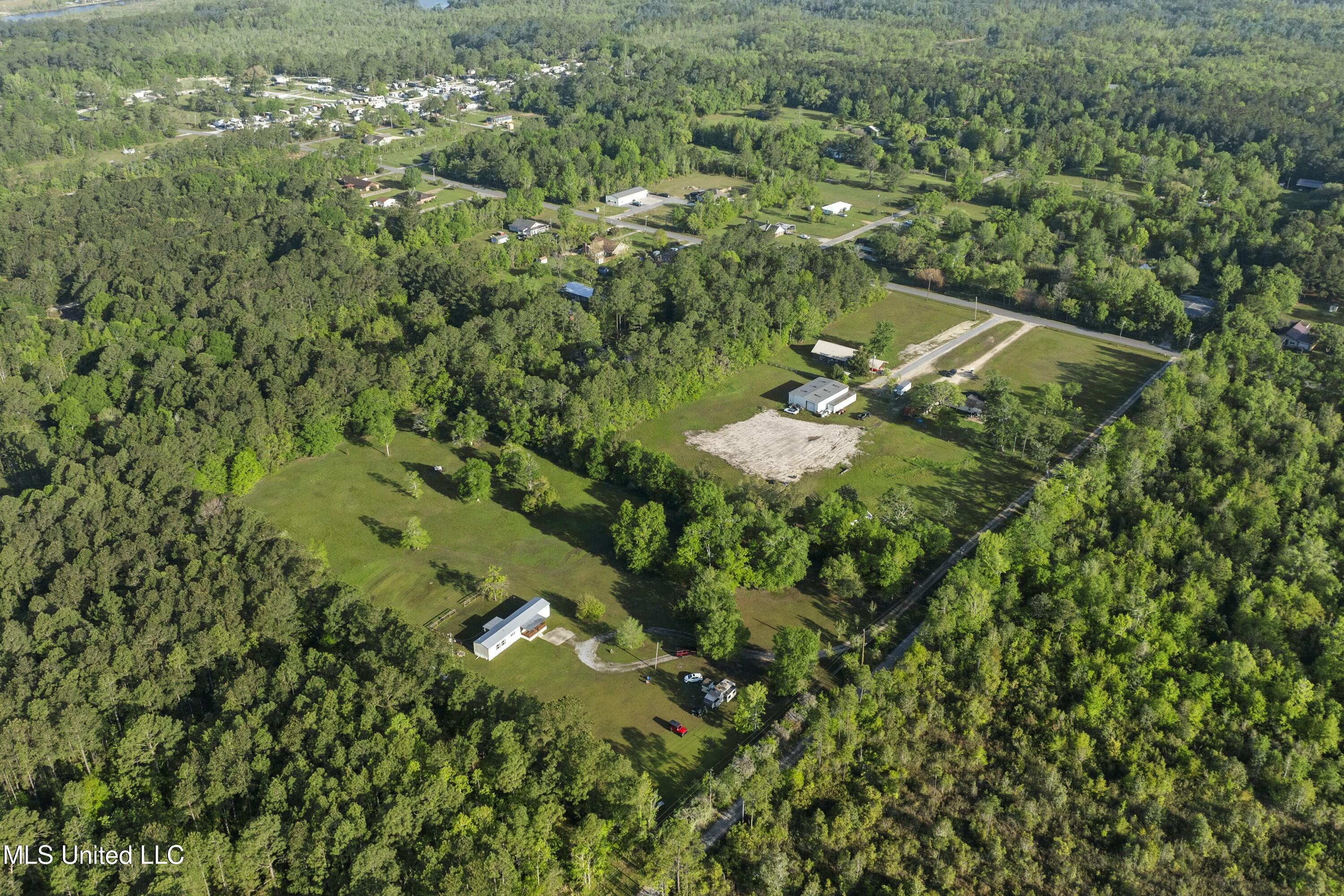 22335 Freddie Frank Road, Long Beach, Mississippi image 34