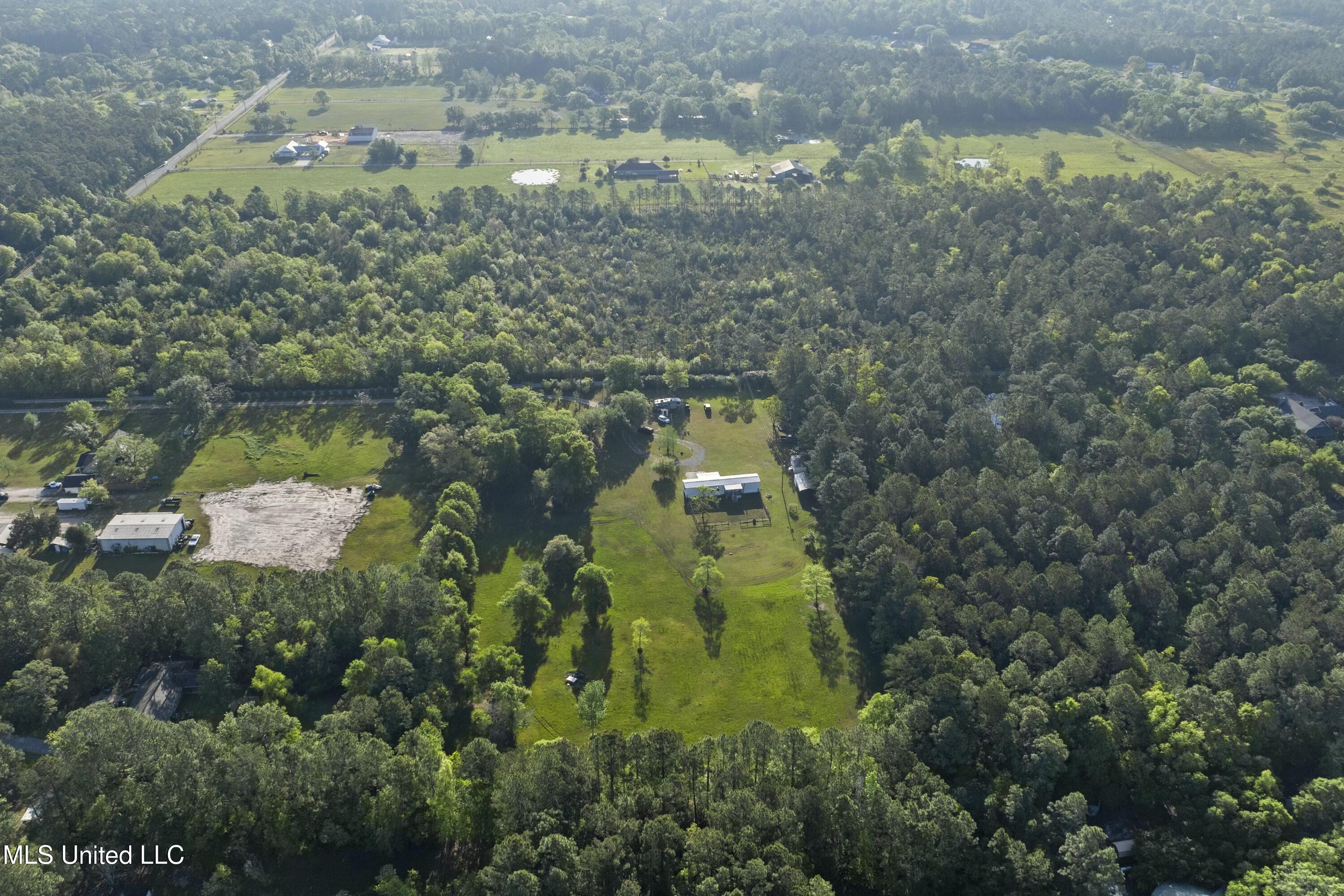 22335 Freddie Frank Road, Long Beach, Mississippi image 31