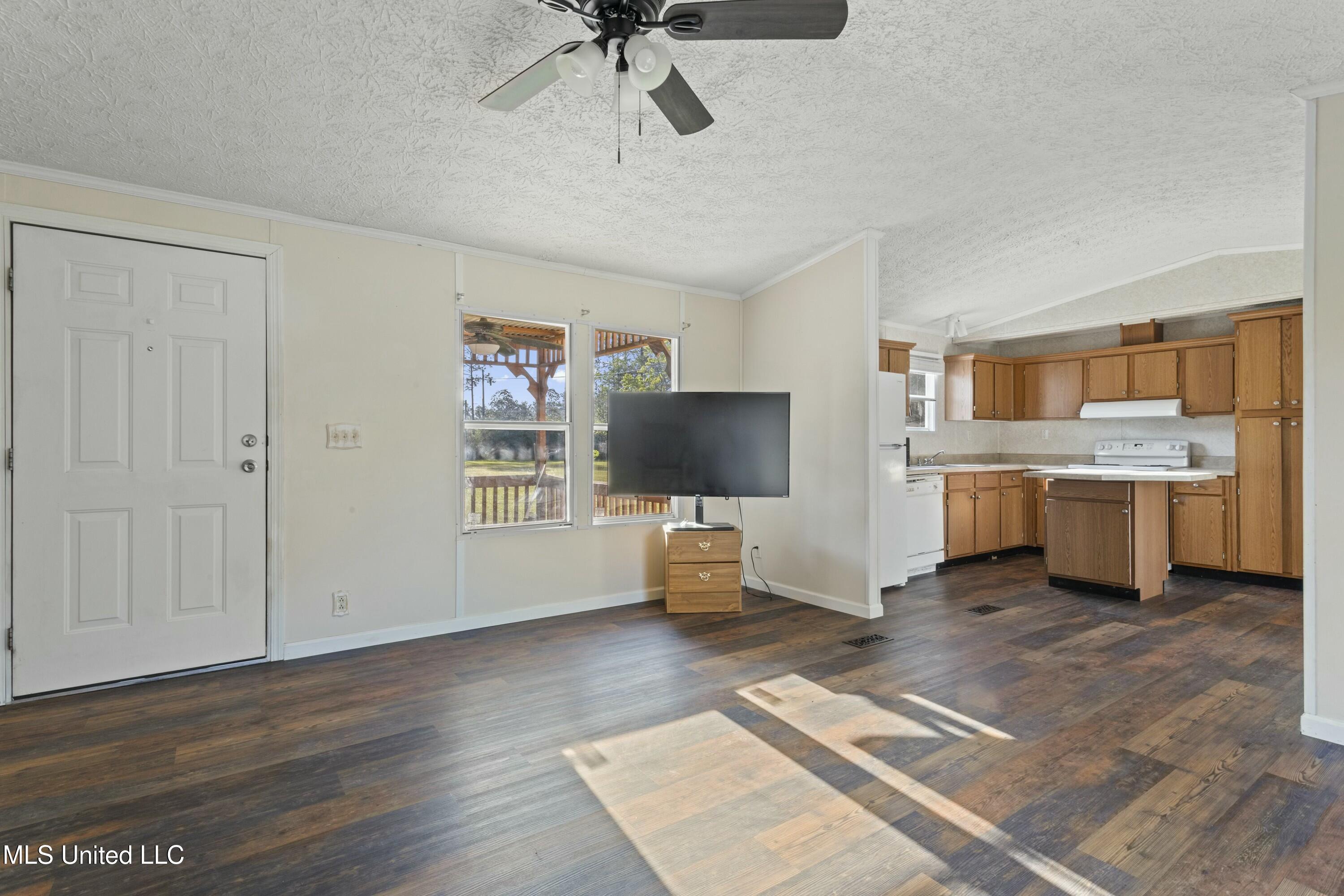 22335 Freddie Frank Road, Long Beach, Mississippi image 7