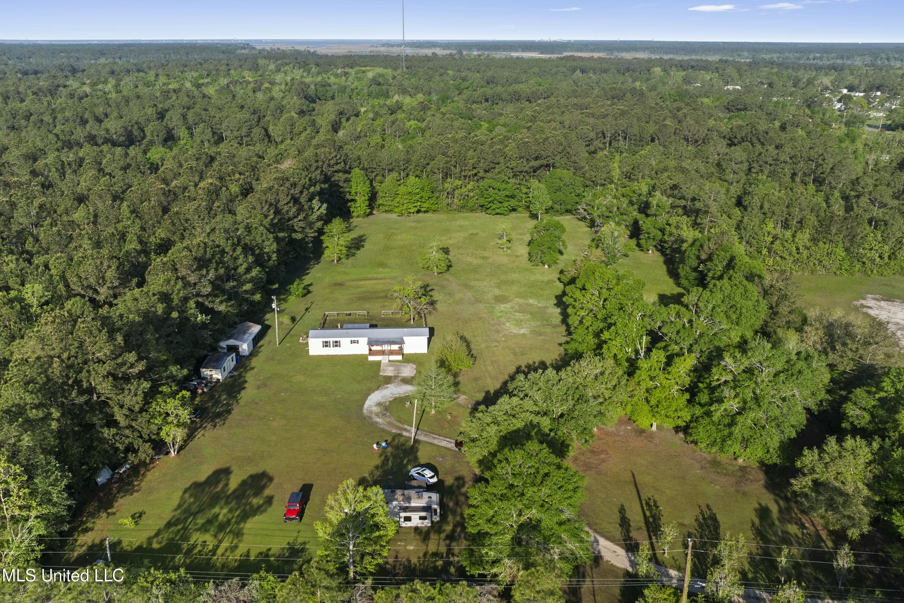 22335 Freddie Frank Road, Long Beach, Mississippi image 37
