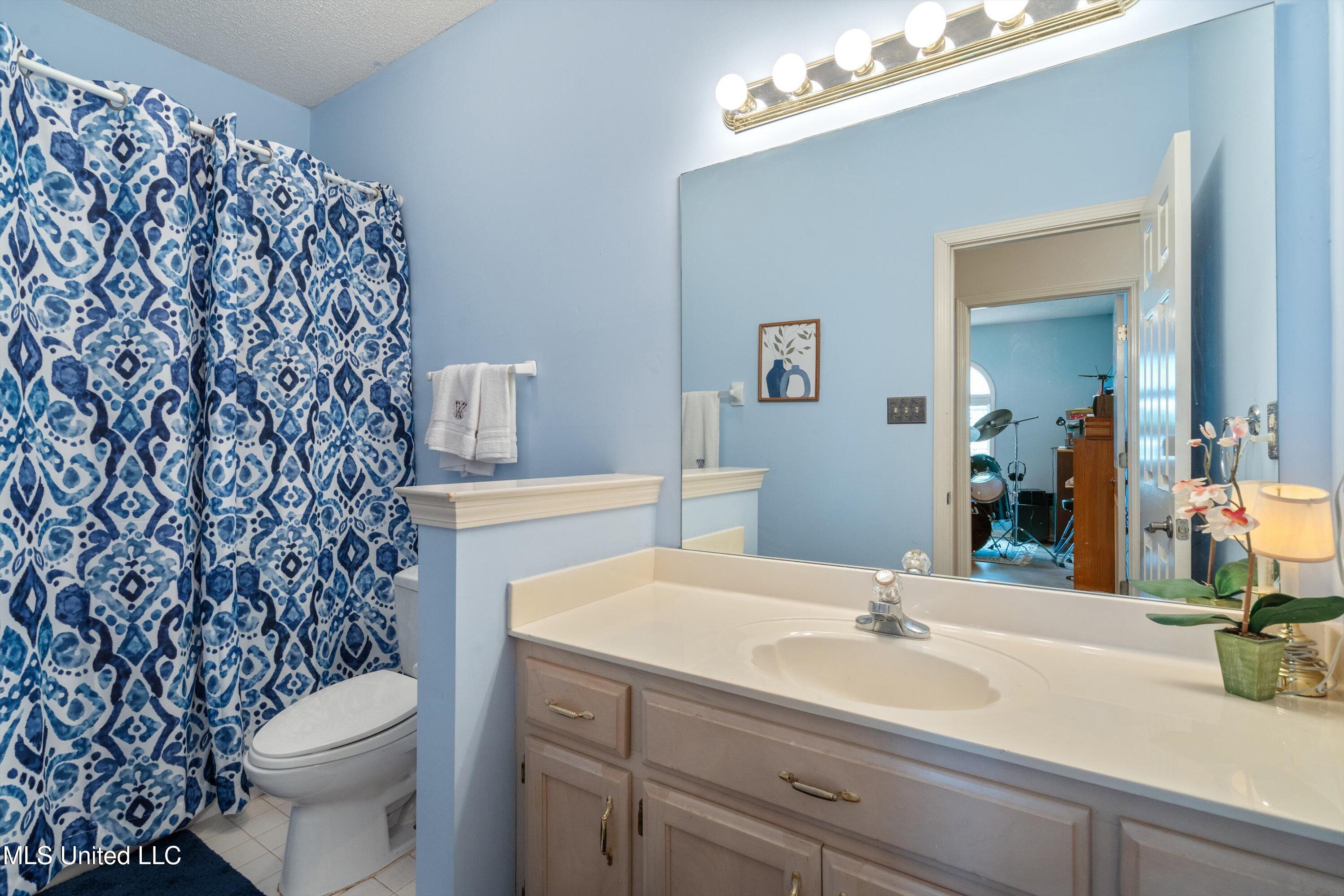 7860 Windersgate Circle, Olive Branch, Mississippi image 29