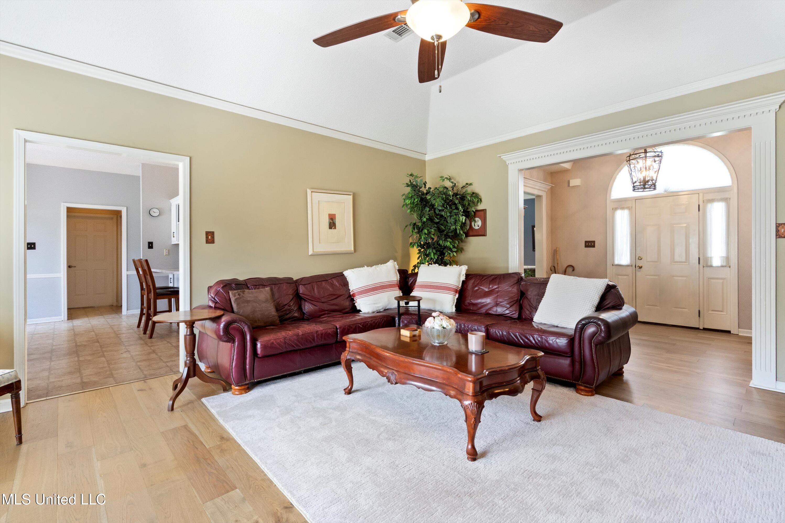 7860 Windersgate Circle, Olive Branch, Mississippi image 15