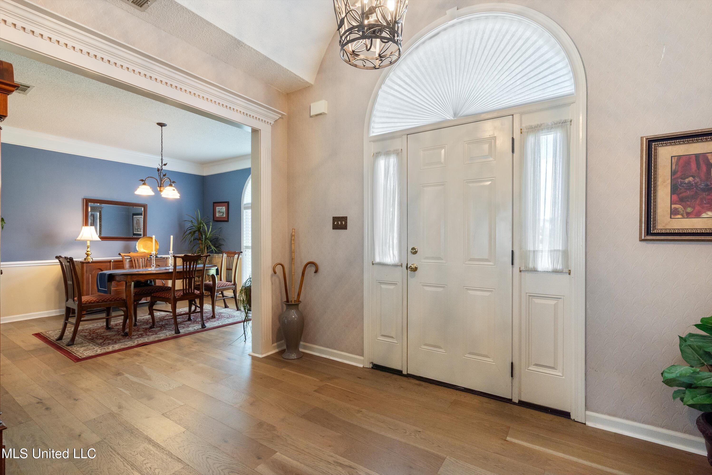 7860 Windersgate Circle, Olive Branch, Mississippi image 12