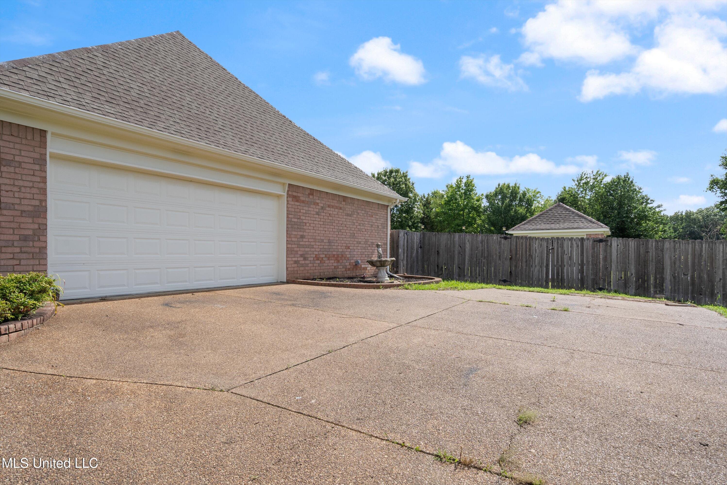 7860 Windersgate Circle, Olive Branch, Mississippi image 10