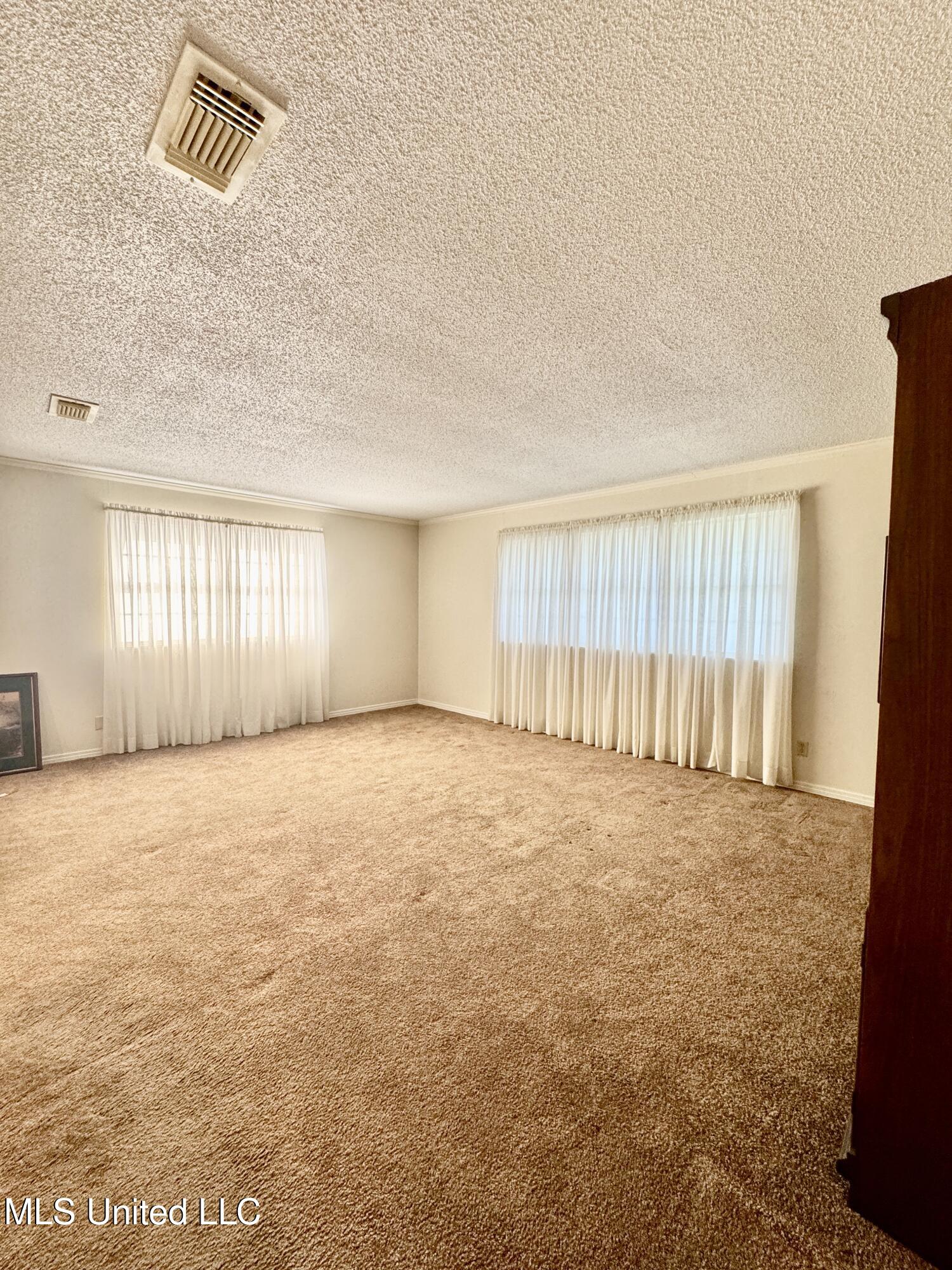 360 Rich Avenue, Biloxi, Mississippi image 4
