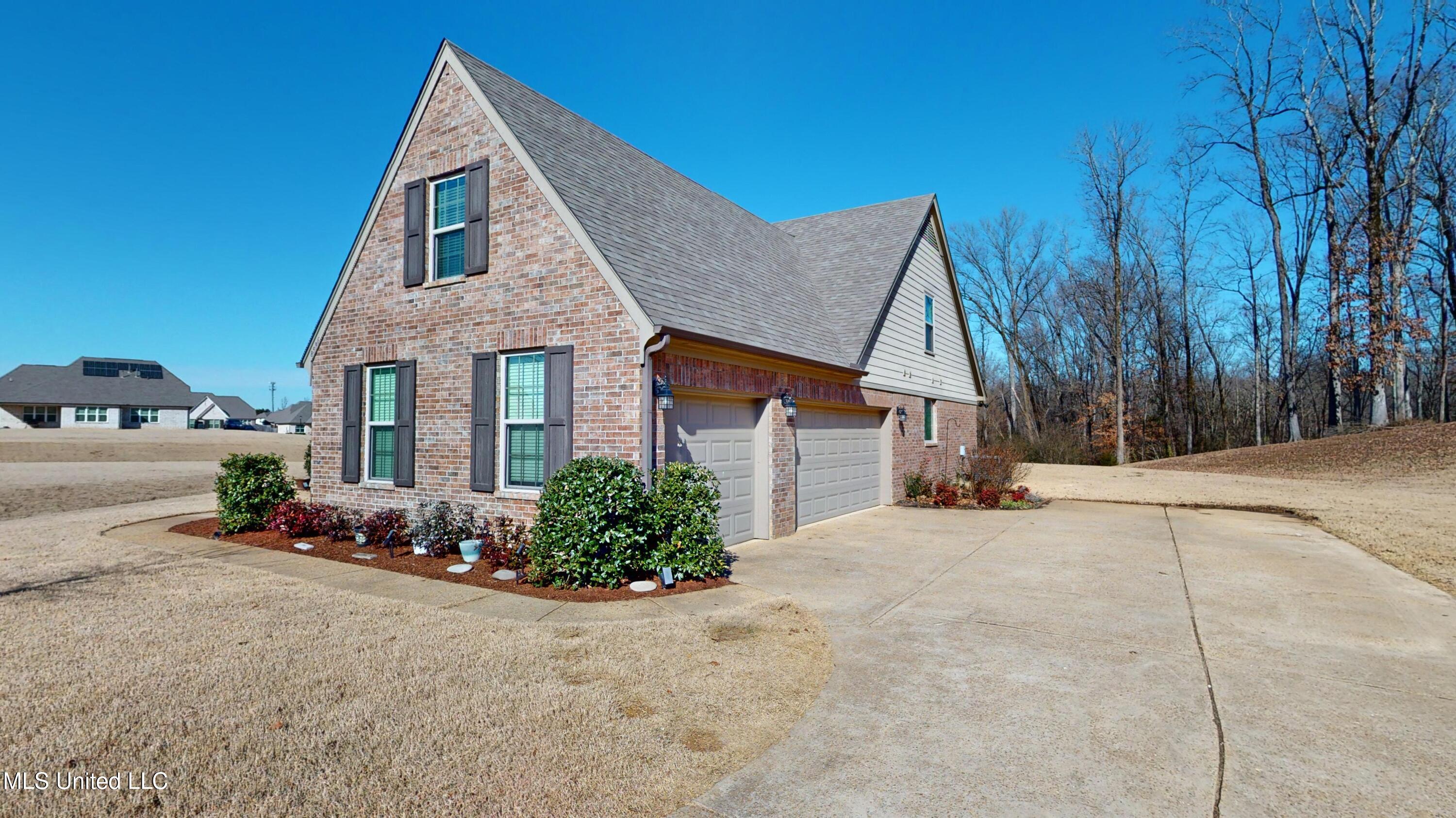 8596 Gwin Hollow Drive, Olive Branch, Mississippi image 40