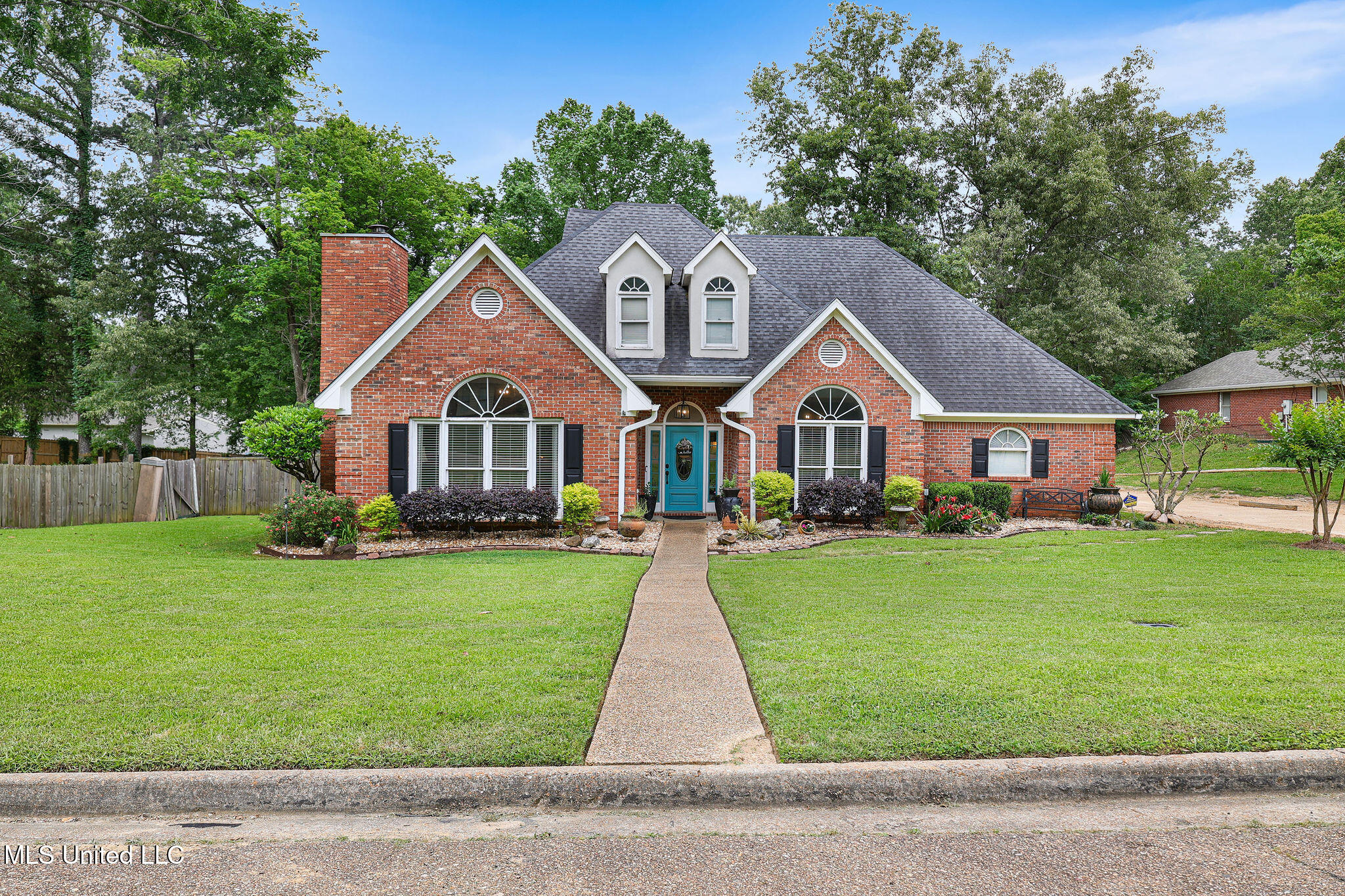 108 Kenbridge Lane, Madison, Mississippi image 1
