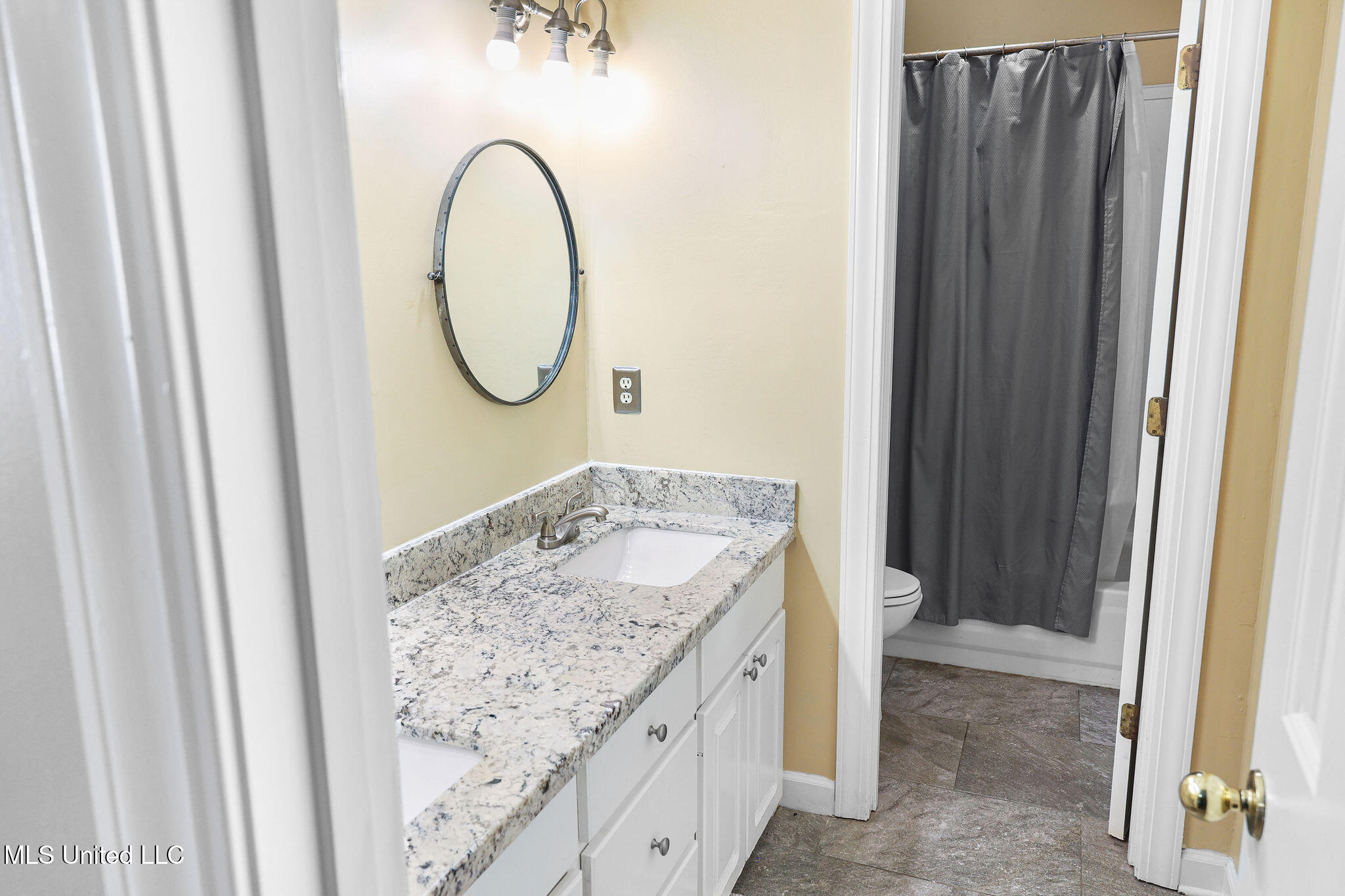 108 Kenbridge Lane, Madison, Mississippi image 22