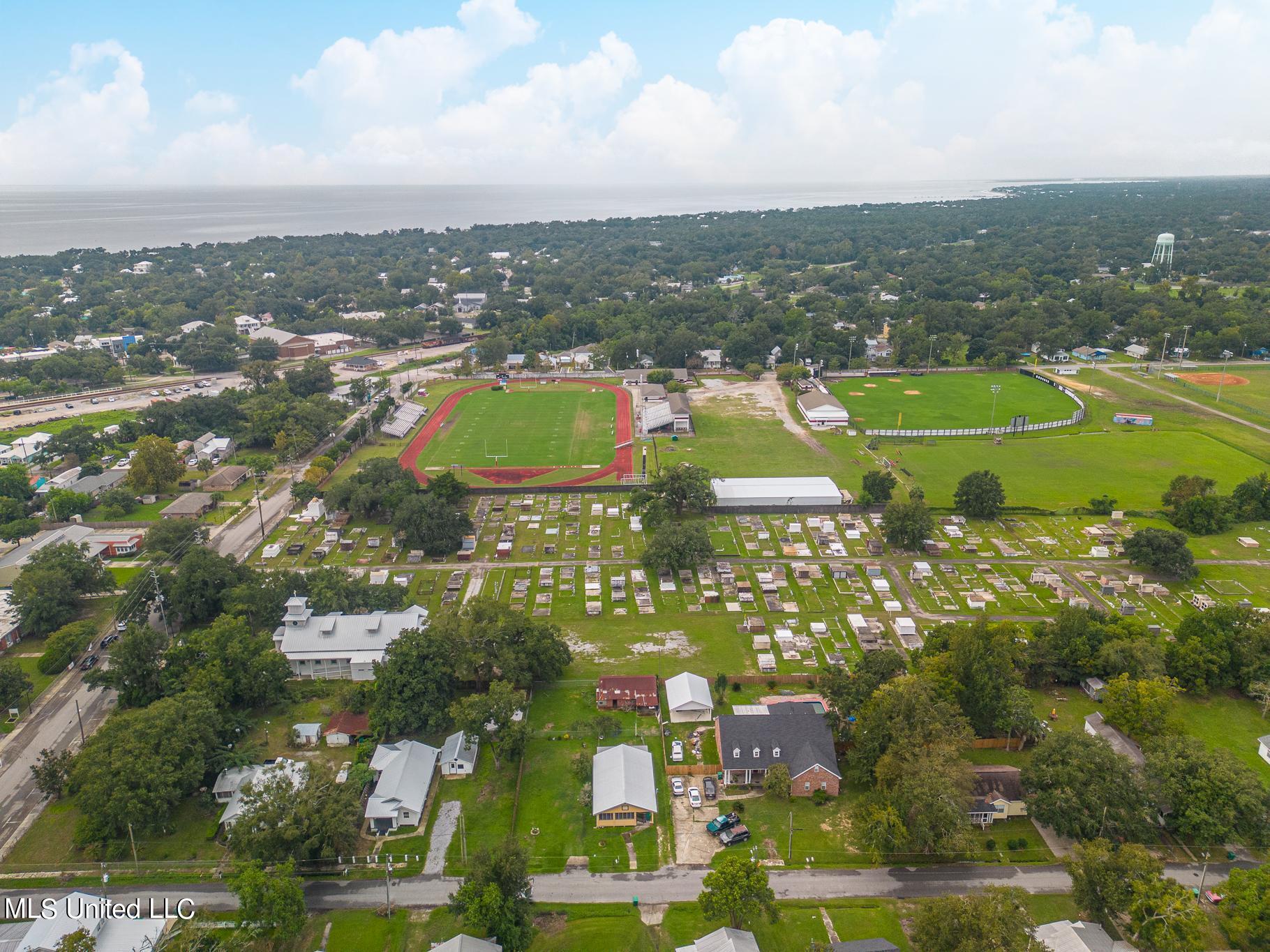 412 Easterbrook Street, Bay Saint Louis, Mississippi image 26