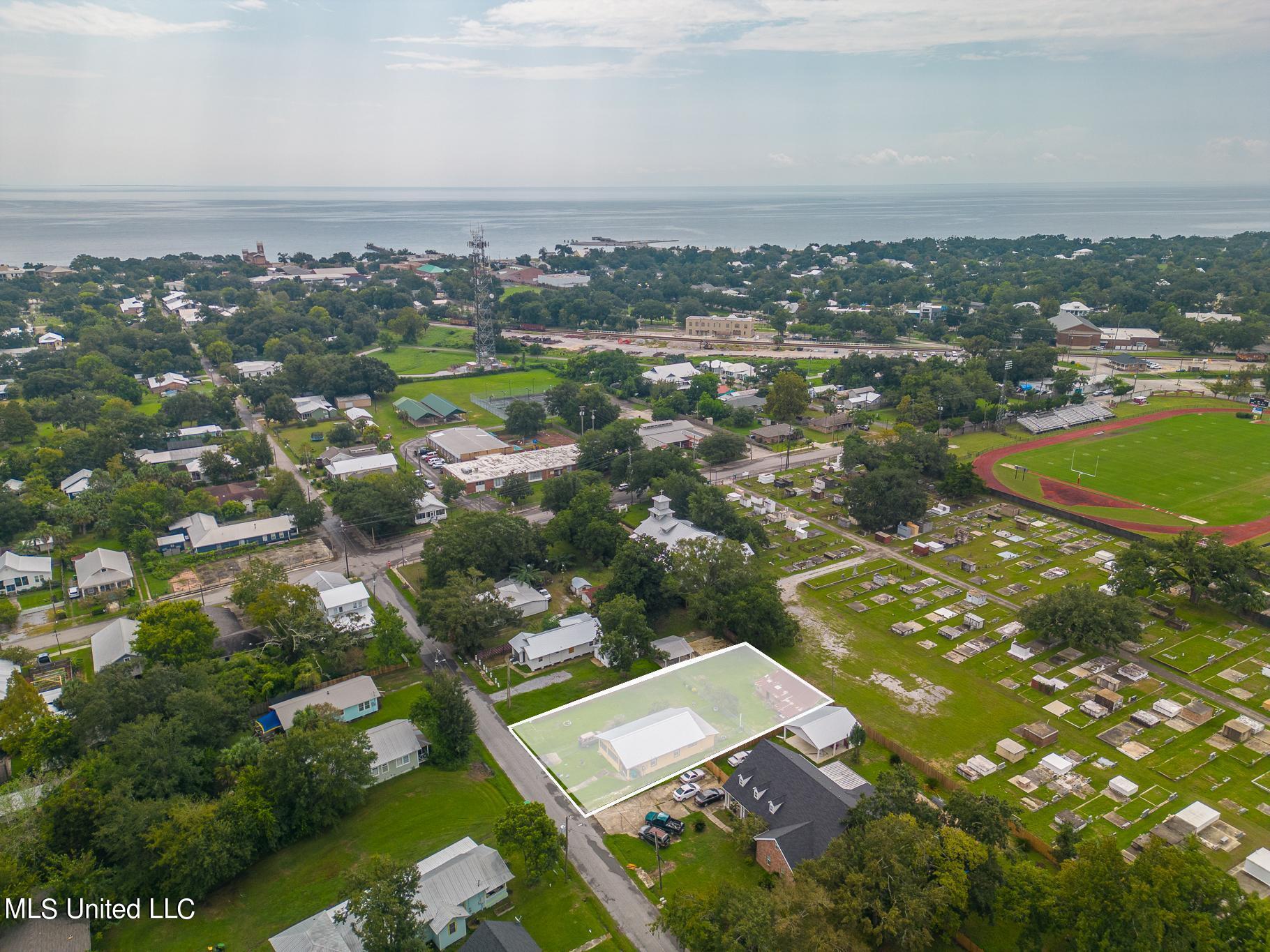 412 Easterbrook Street, Bay Saint Louis, Mississippi image 25