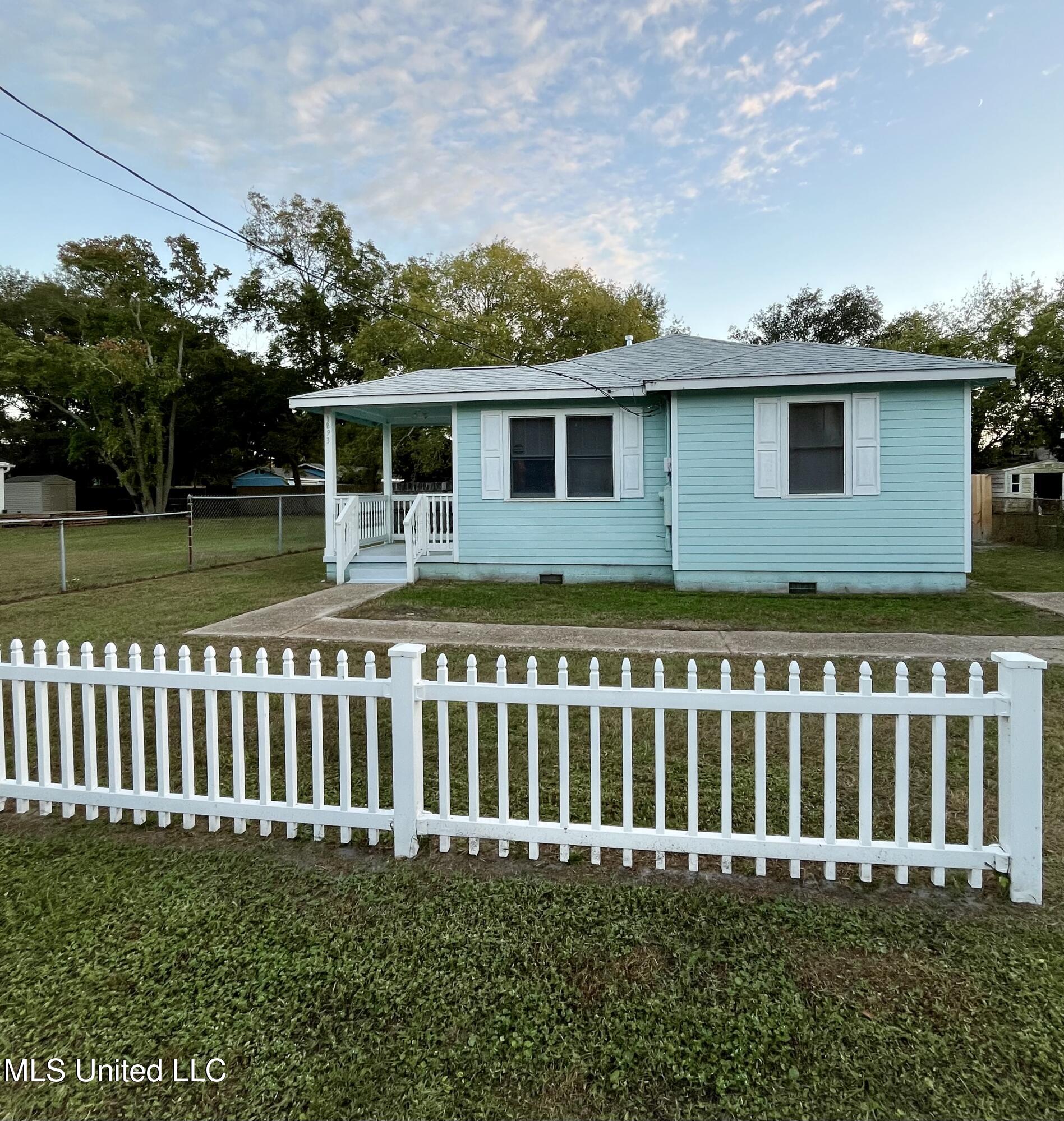 1893 Southern Avenue, Biloxi, Mississippi image 2