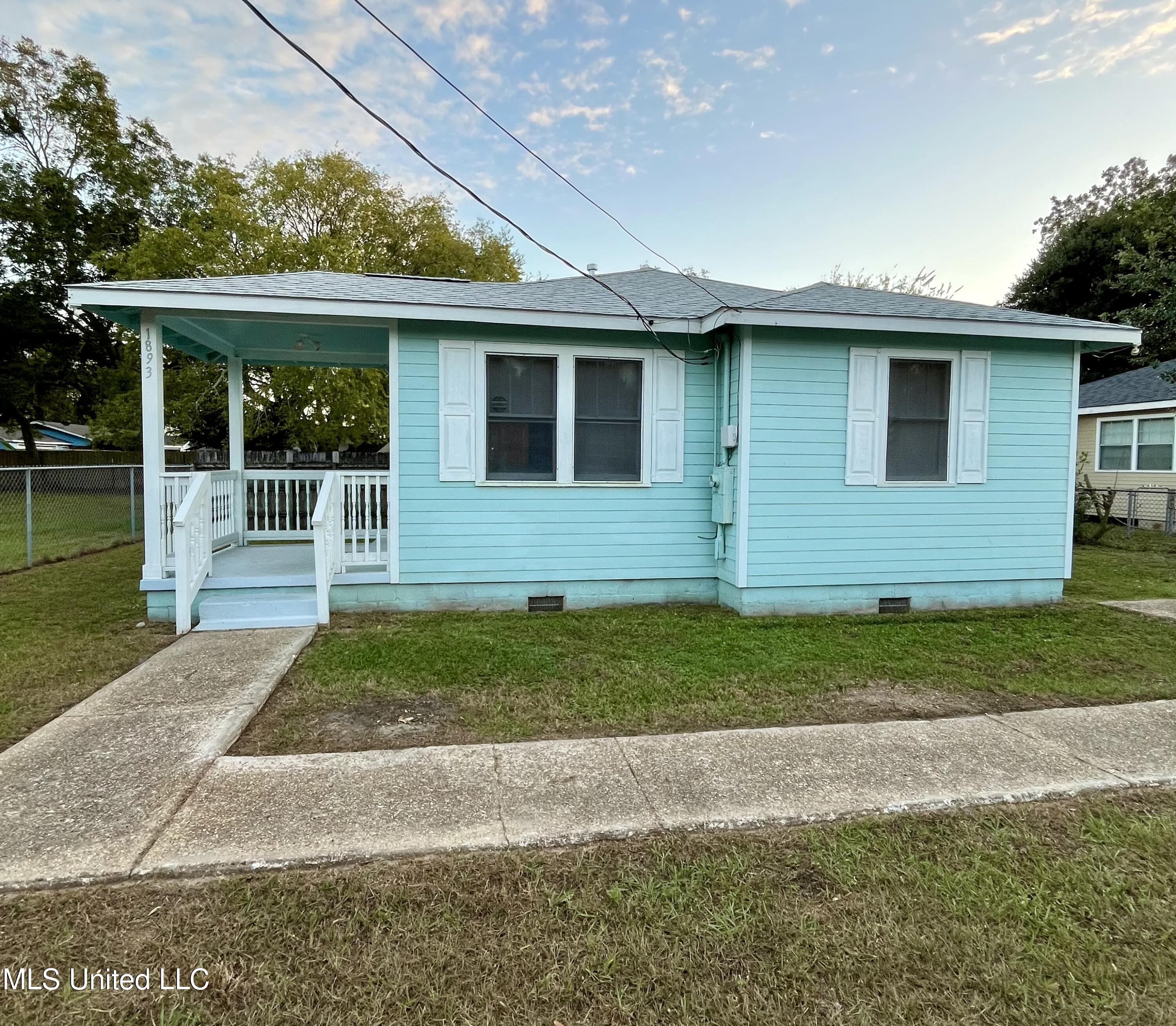 1893 Southern Avenue, Biloxi, Mississippi image 1