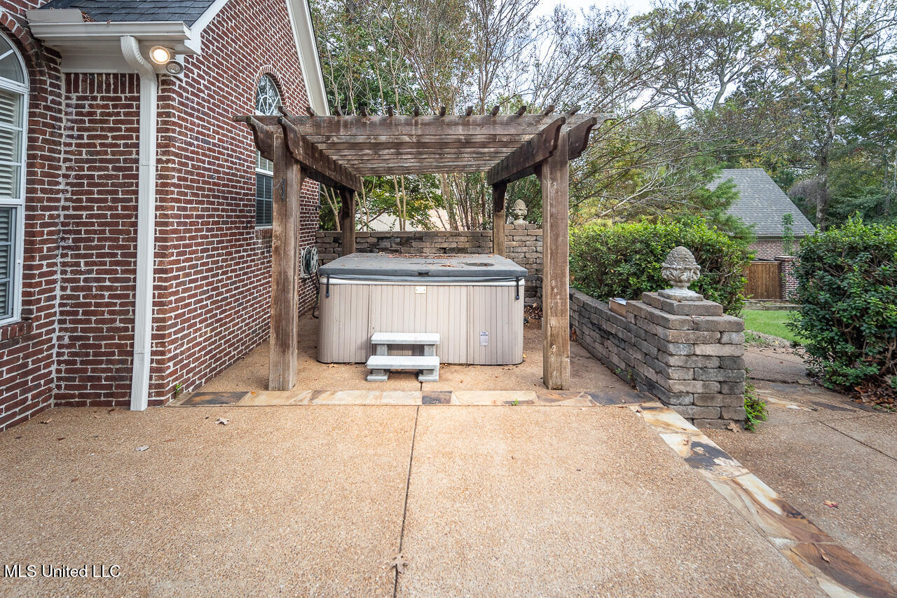 8679 Saddle Creek Drive, Olive Branch, Mississippi image 45