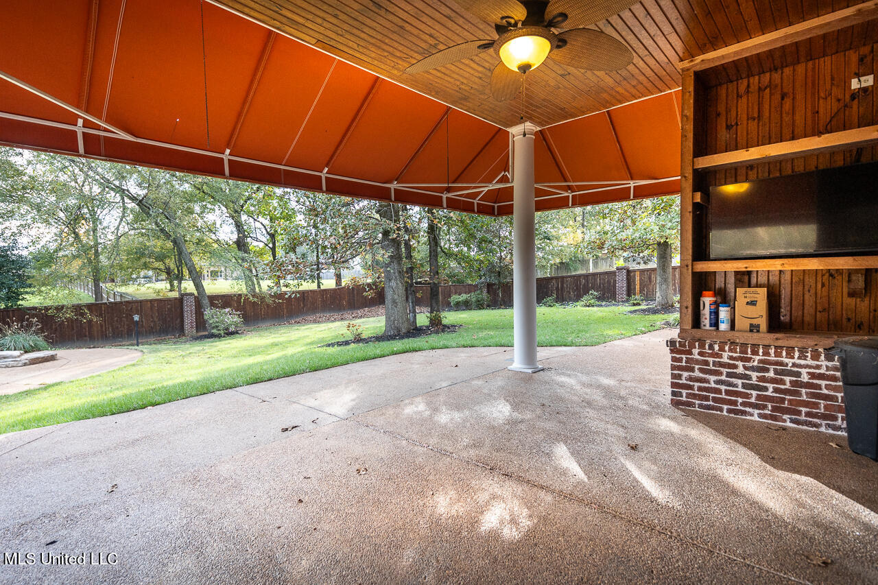 8679 Saddle Creek Drive, Olive Branch, Mississippi image 35