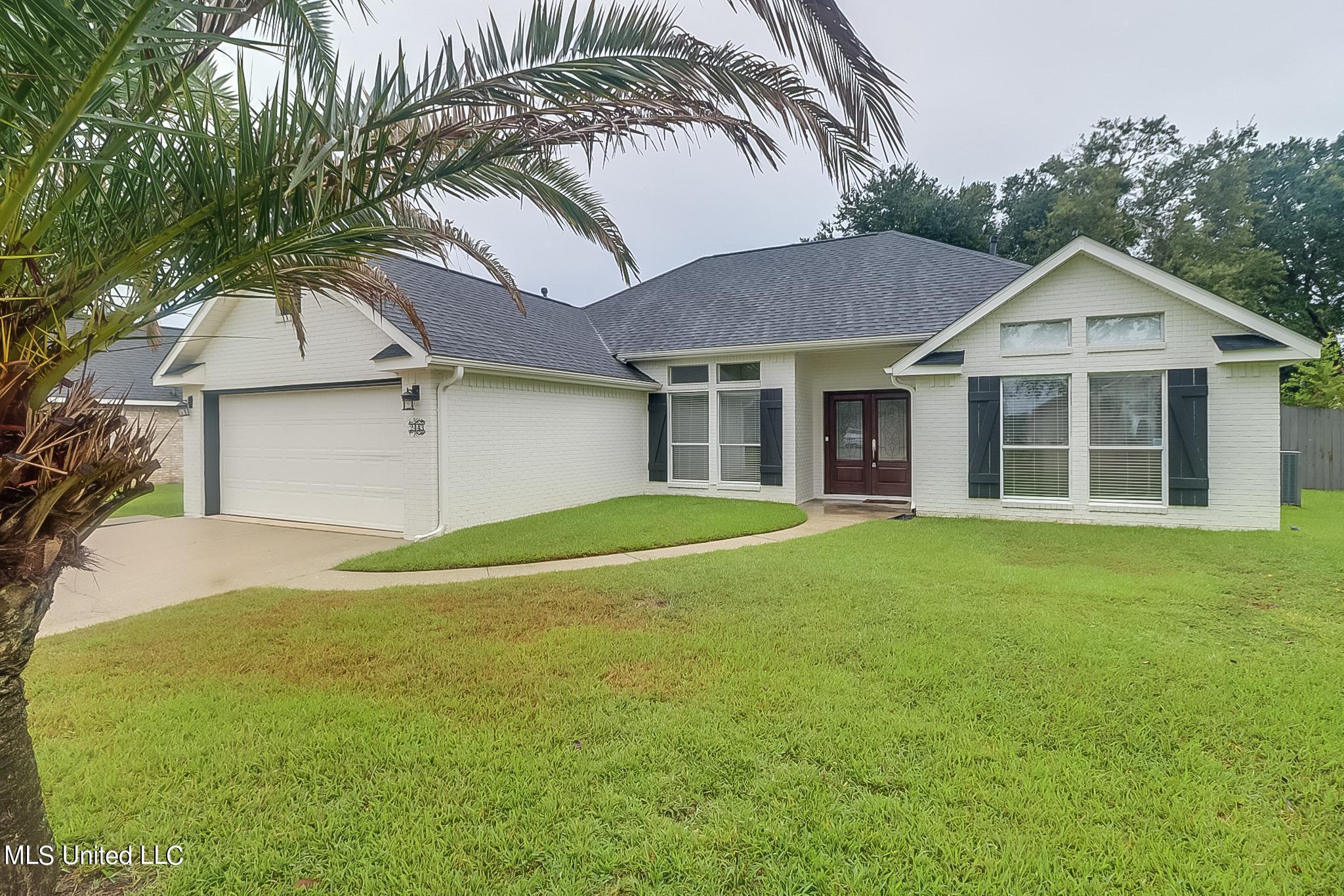 2443 W Shore Drive, Biloxi, Mississippi image 4