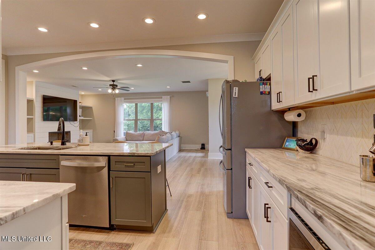 4183 S Bolivar Trail, Olive Branch, Mississippi image 12