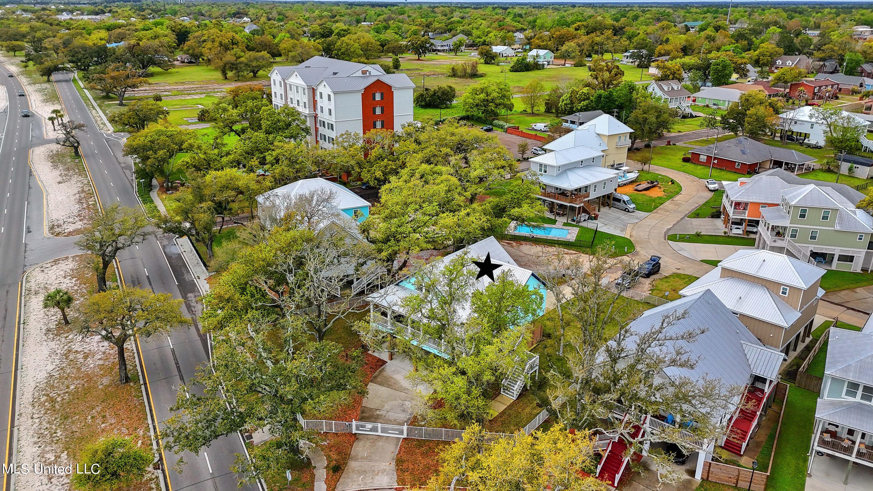 242 W Beach Boulevard, Long Beach, Mississippi image 40