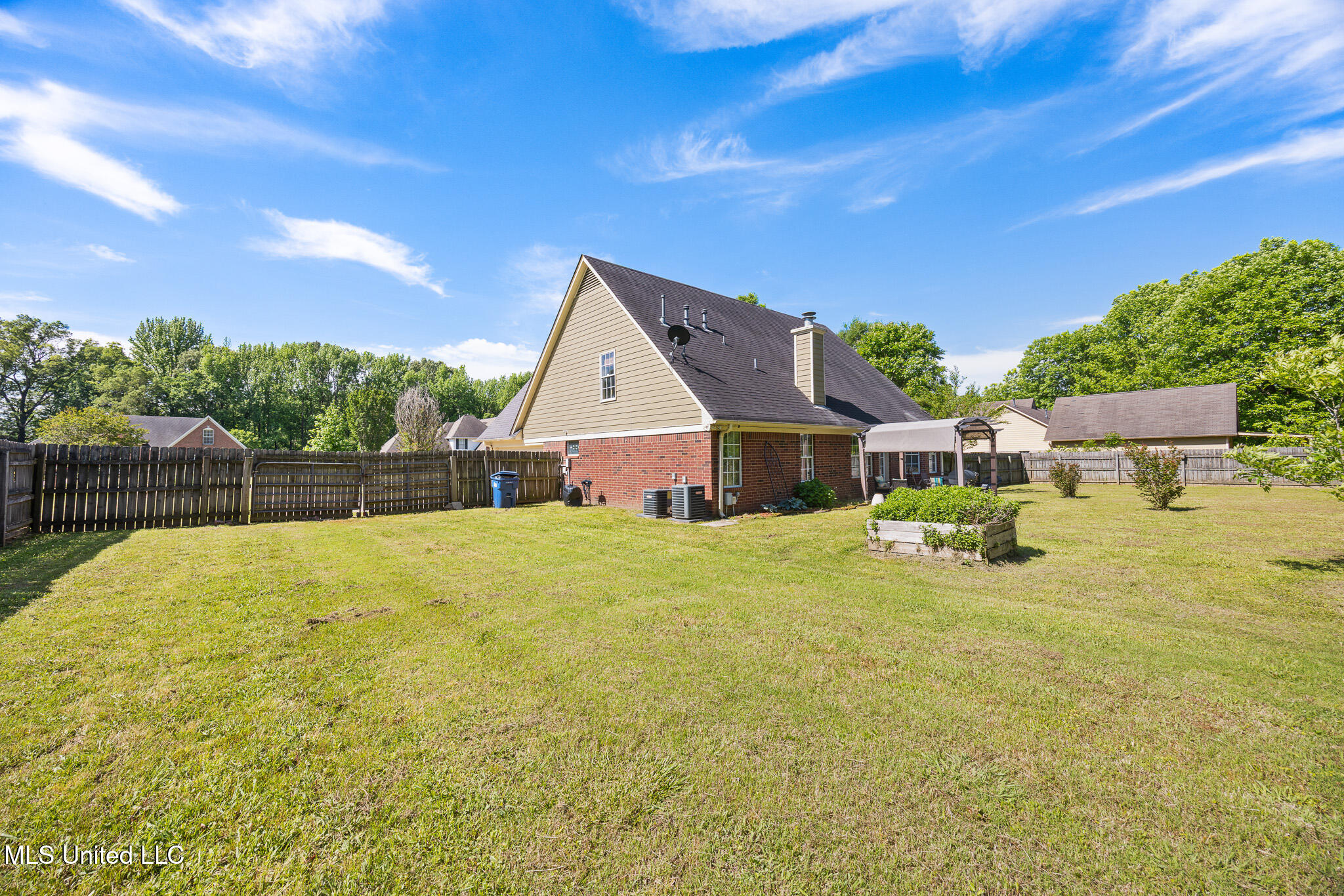 2456 Wood Hill Drive, Horn Lake, Mississippi image 38