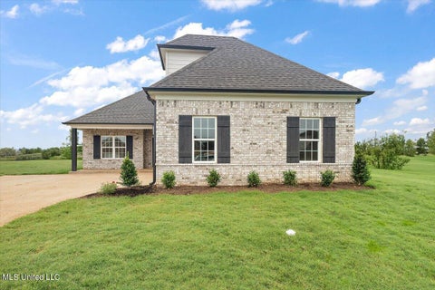 Homes For Sale - 6602 John Hamilton Way<br/> Olive Branch, MS 38654