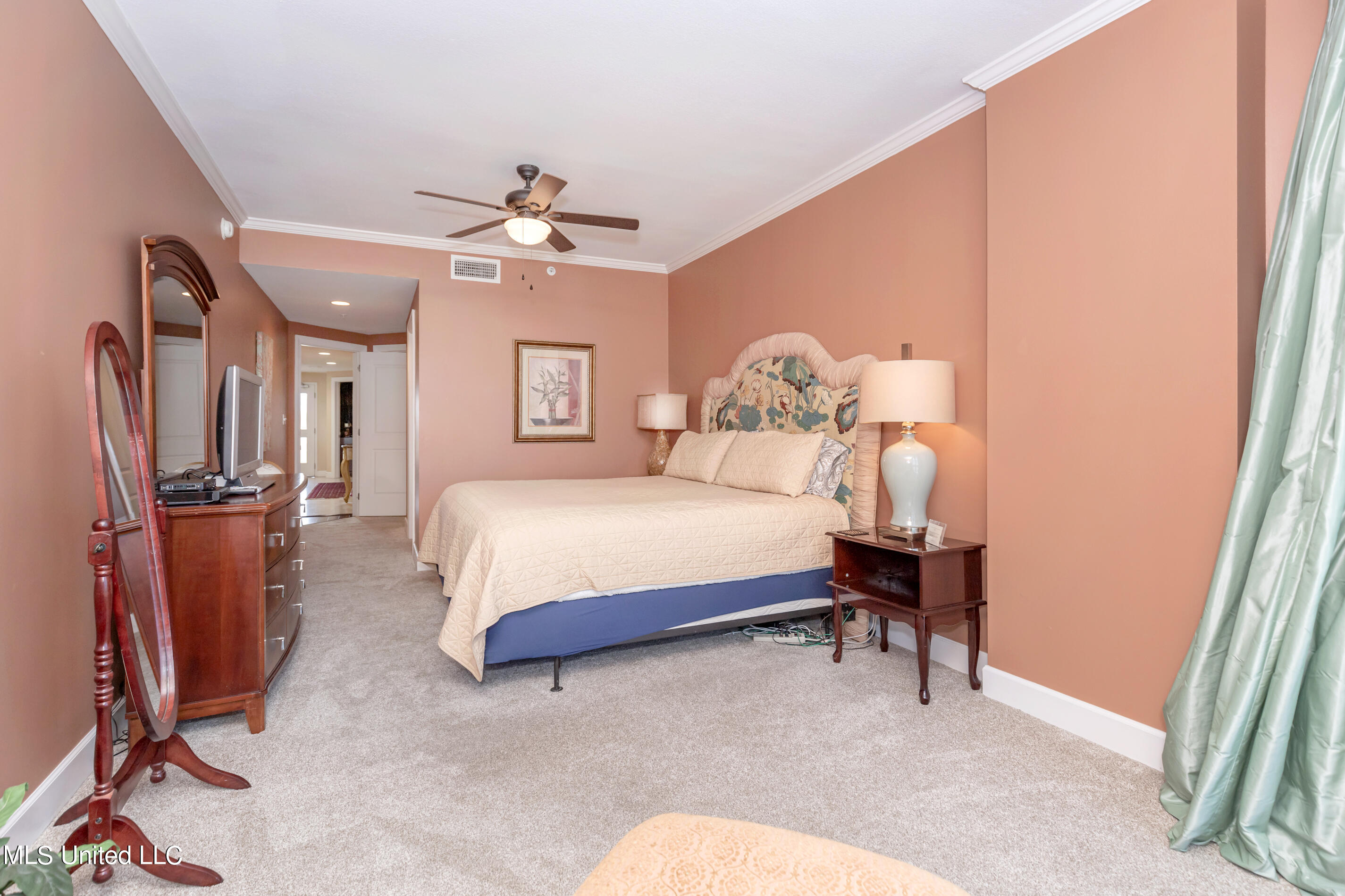 1899 Beach Boulevard #403, Biloxi, Mississippi image 25