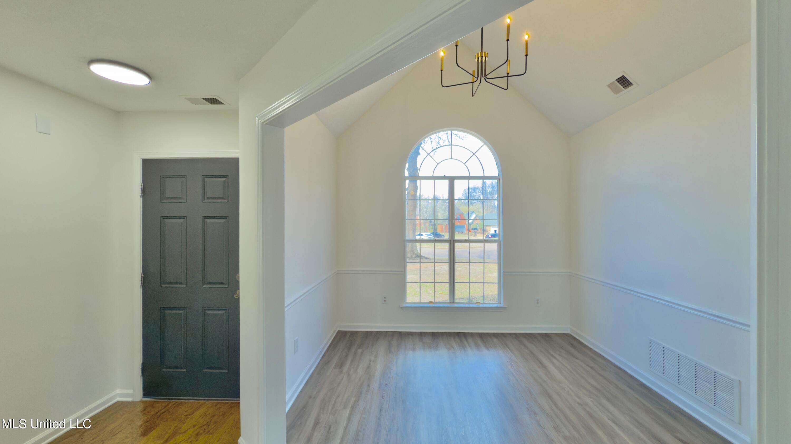 7508 Ally Cove, Walls, Mississippi image 3