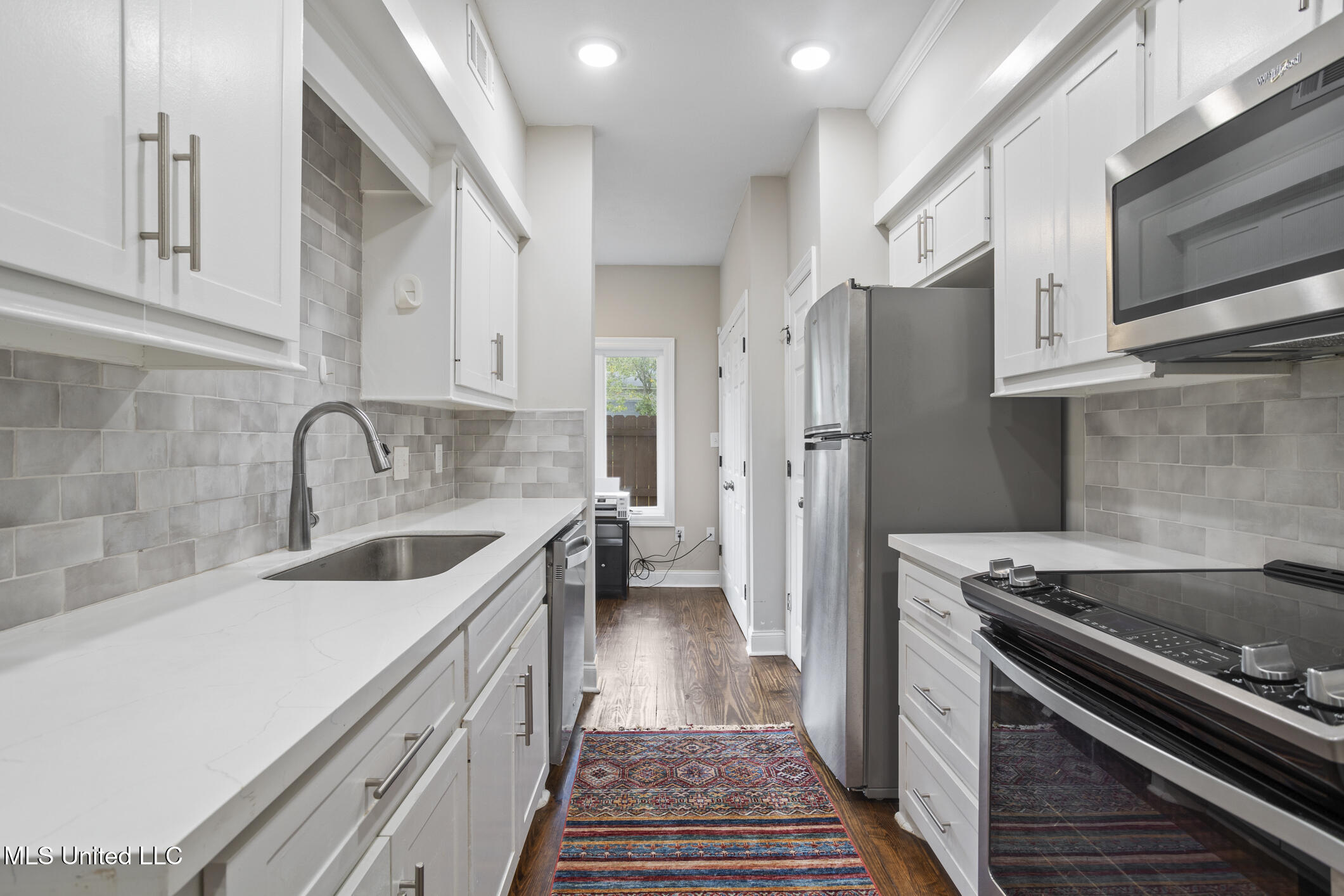 42 Park Crest Place, Jackson, Mississippi image 12