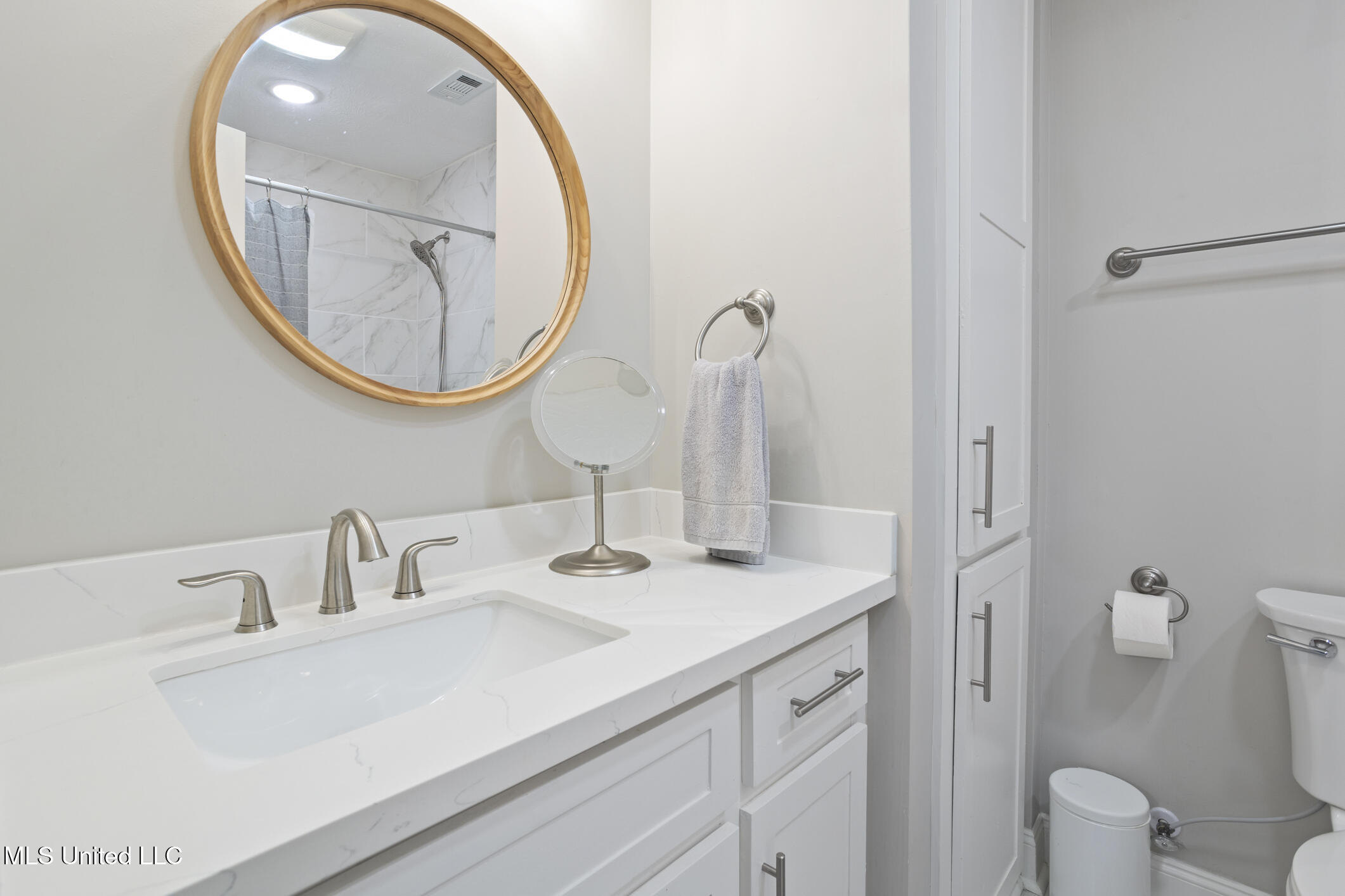 42 Park Crest Place, Jackson, Mississippi image 22