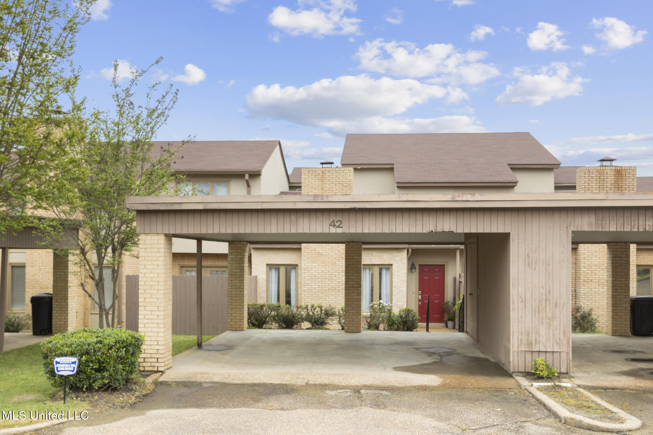 42 Park Crest Place, Jackson, Mississippi image 3