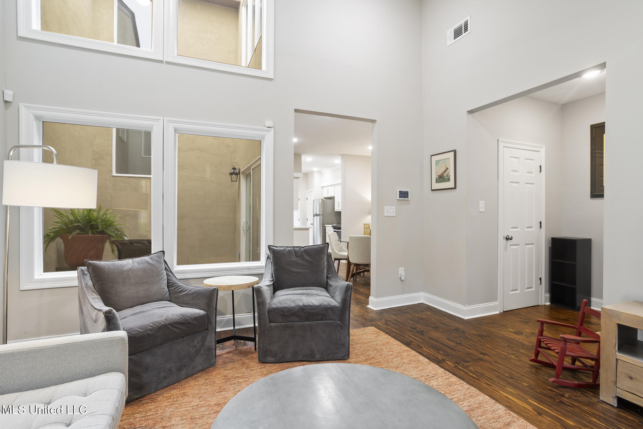 42 Park Crest Place, Jackson, Mississippi image 7