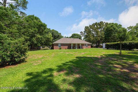 Homes For Sale - 3786 Firetower Road<br/> Kiln, MS 39556