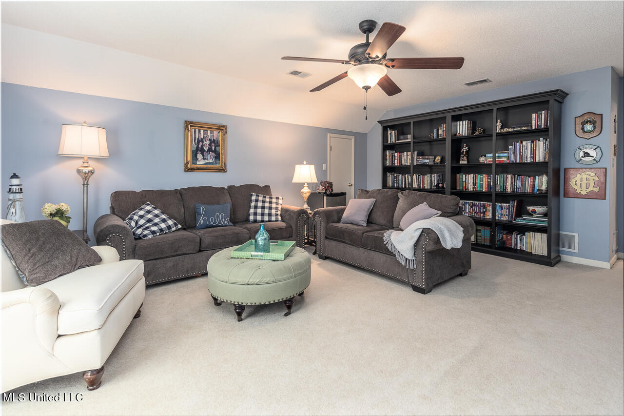 4440 Windslet Cove, Southaven, Mississippi image 21