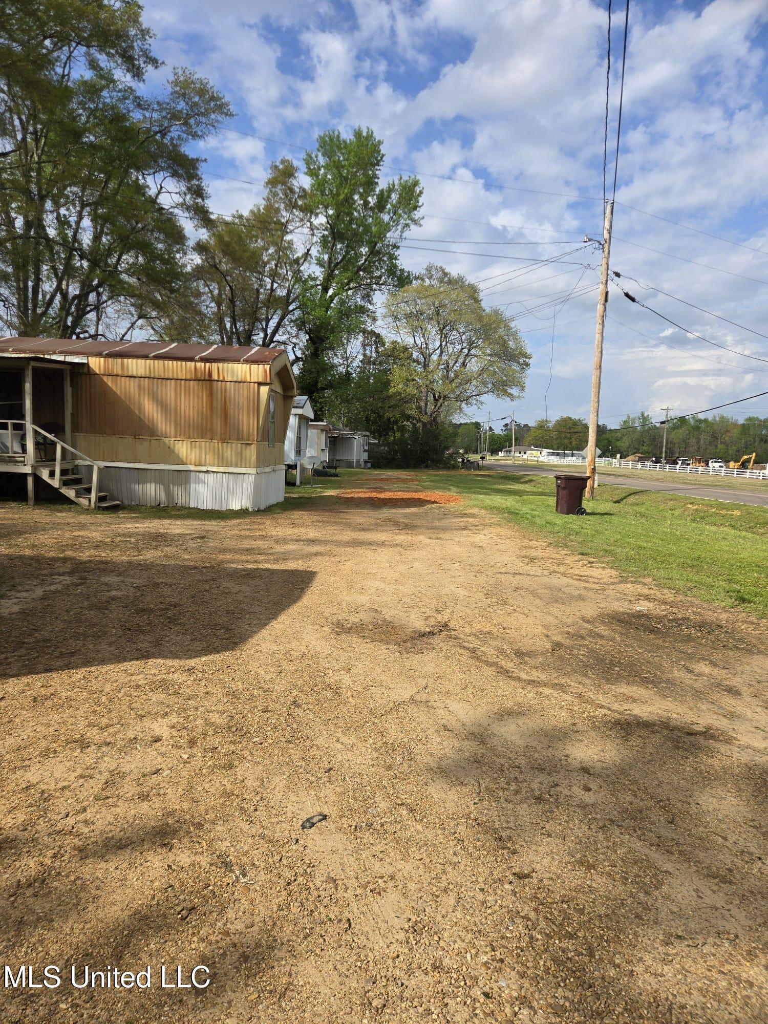 4105 Military Road, Columbus, Mississippi image 5