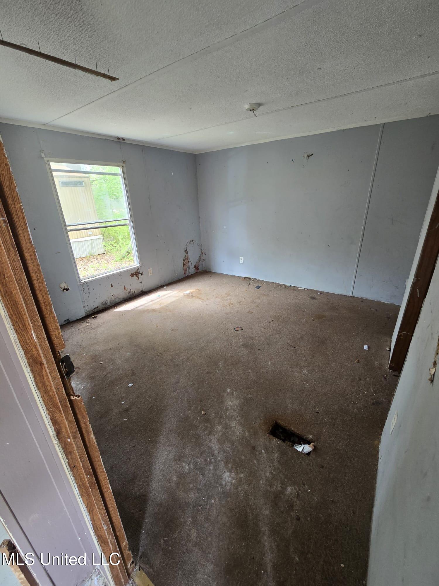 4105 Military Road, Columbus, Mississippi image 11