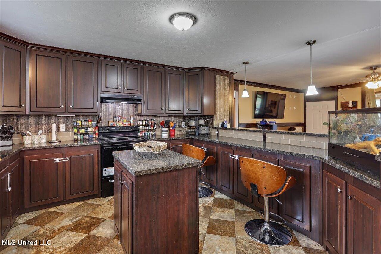 2344 Thigpen Road, Raymond, Mississippi image 11