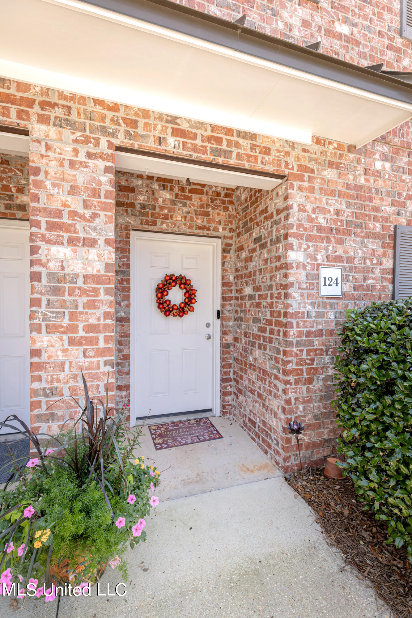 124 Armand Oaks, Ocean Springs, Mississippi image 3