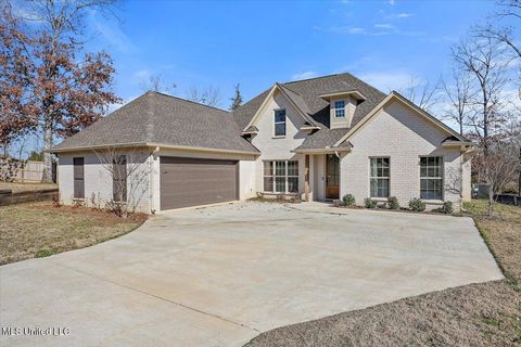 MLS: 4100801