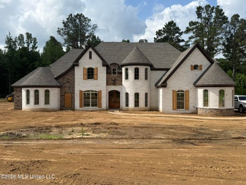 Homes For Sale - 84 Live Oaks Drive<br/> Marshall County, Lamar, MS 38642