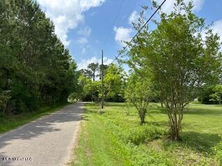 Lorraine Circle, Biloxi, Mississippi image 3