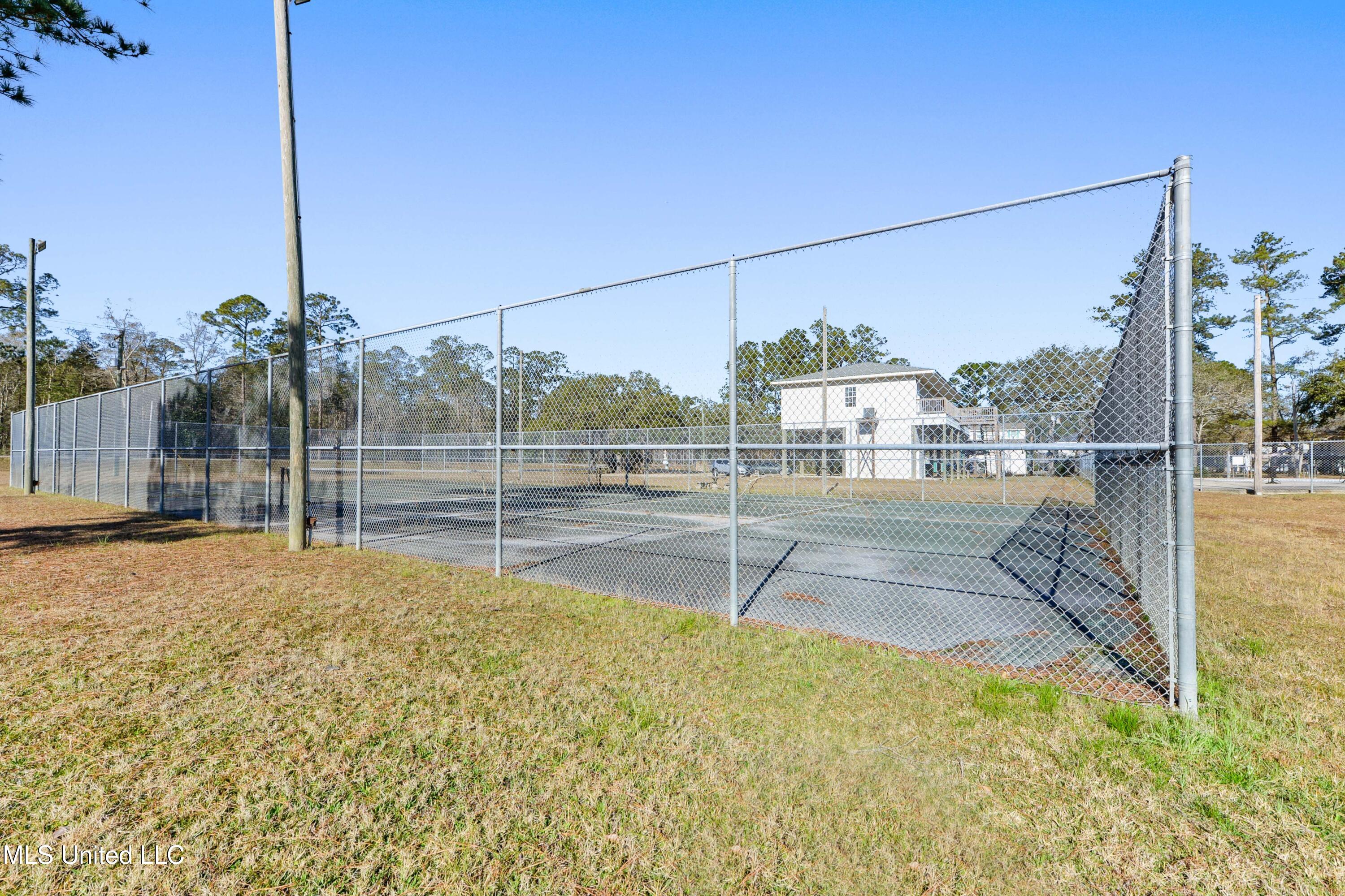 6327 Pontiac Drive, Kiln, Mississippi image 37