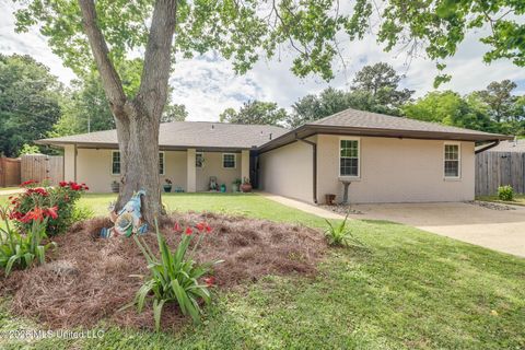 Homes For Sale - 789 Sharon Hills Drive<br/> Biloxi, MS 39532