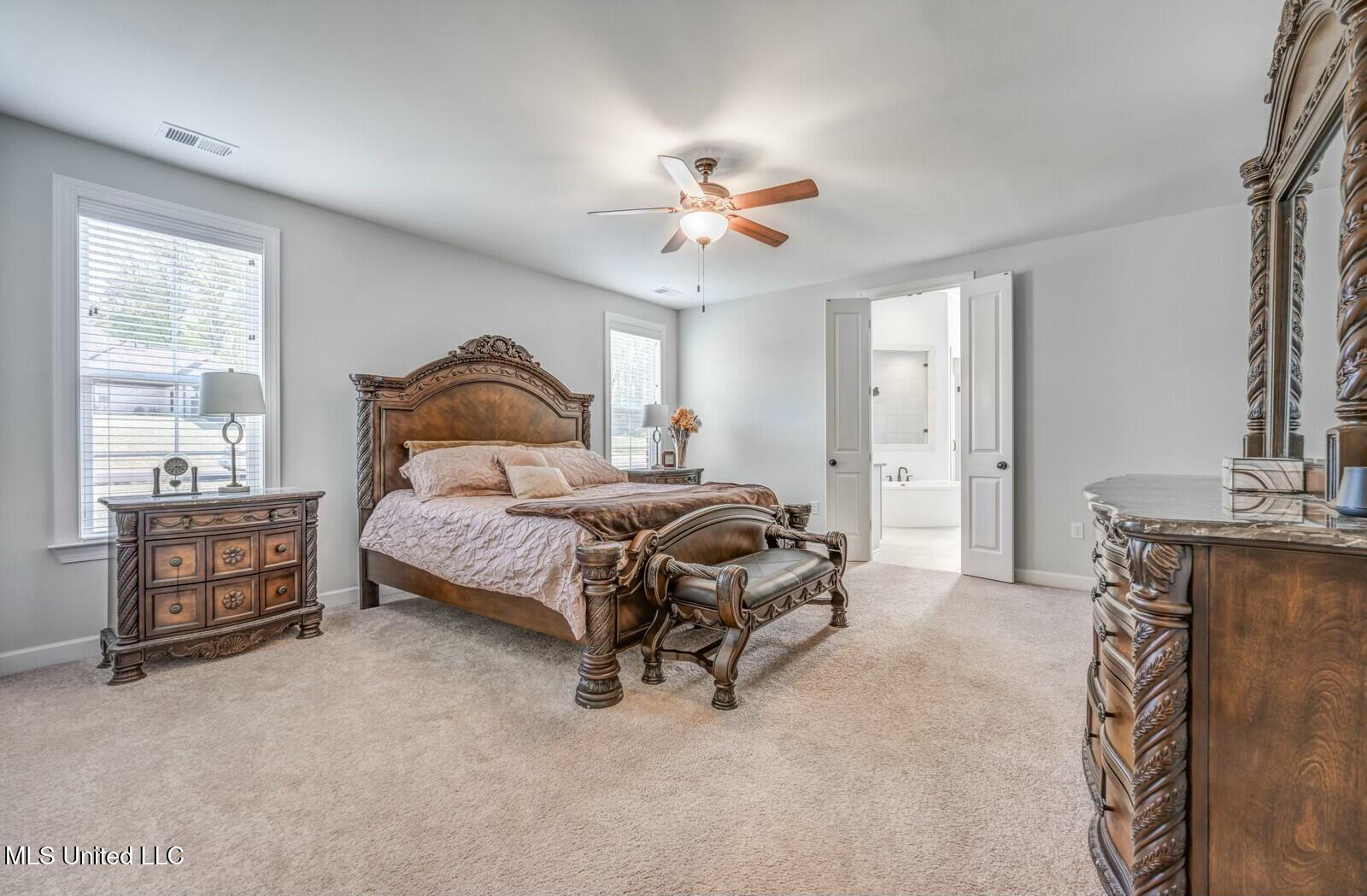 2917 S Cypress Lake Drive, Olive Branch, Mississippi image 28