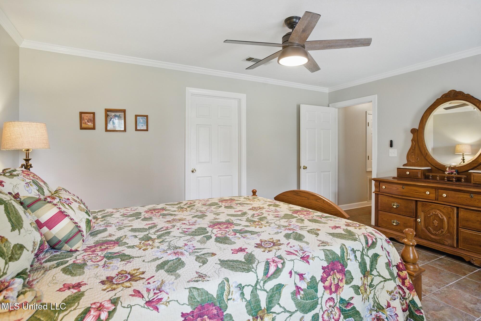 210 Longleaf Drive, Petal, Mississippi image 17