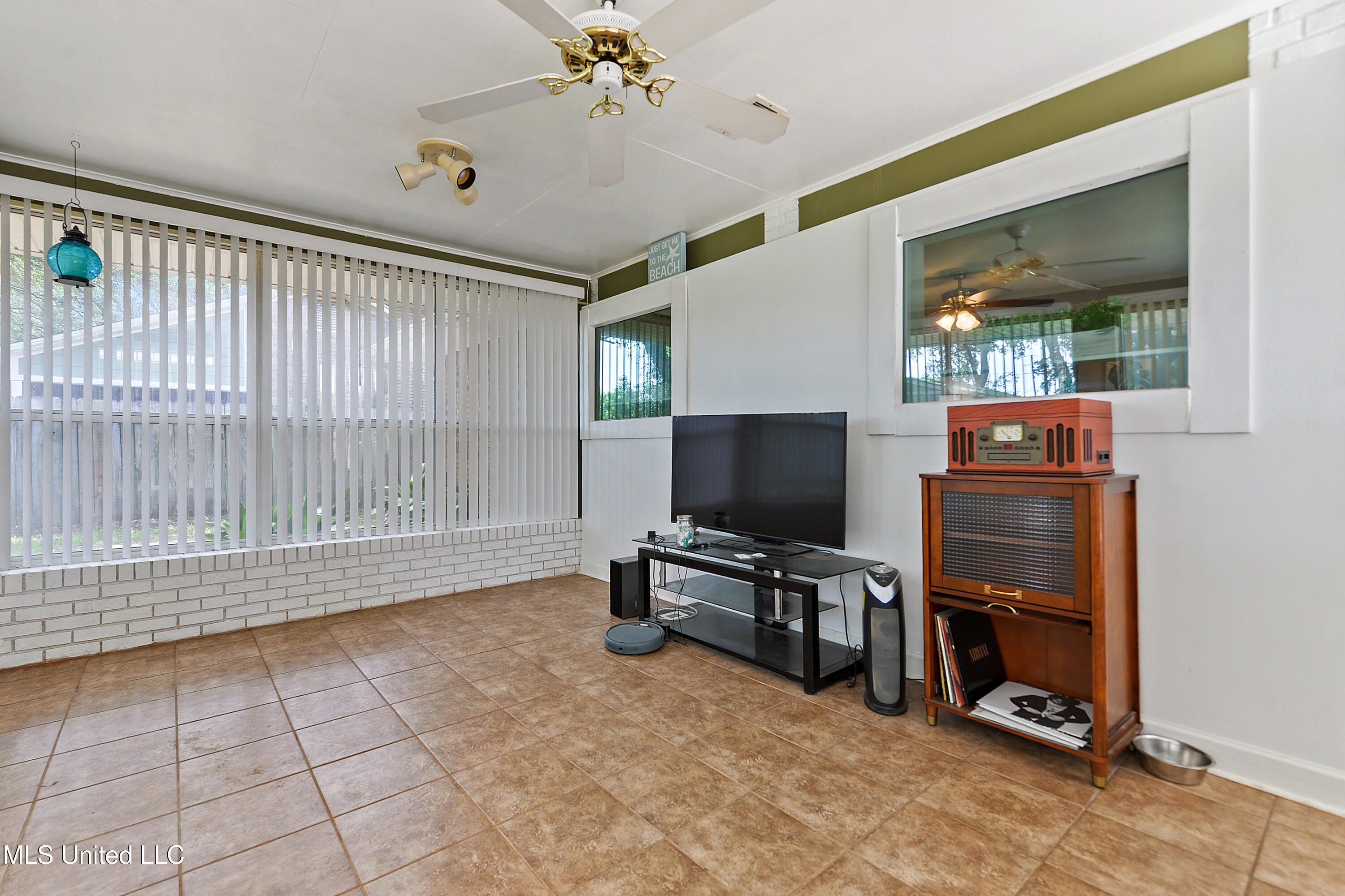 2424 Cotton Drive, Gulfport, Mississippi image 22