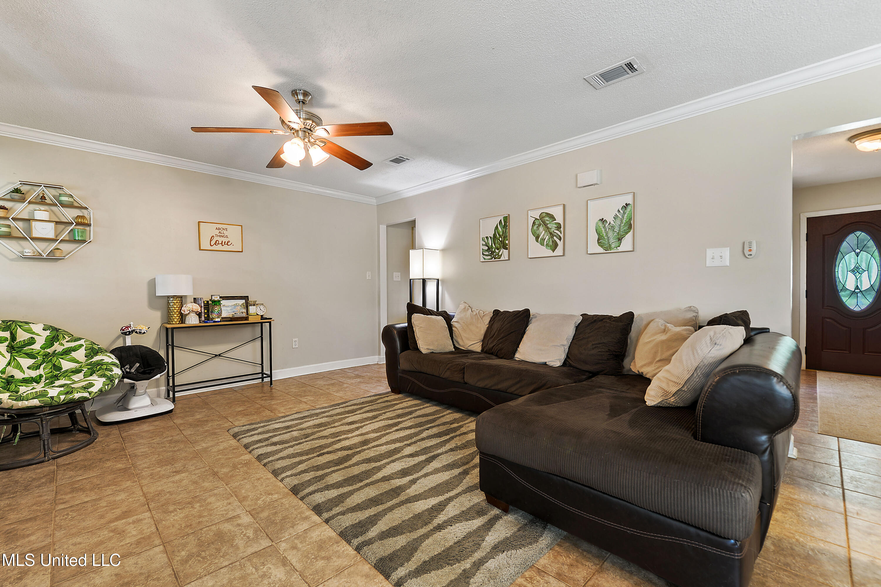 2424 Cotton Drive, Gulfport, Mississippi image 3