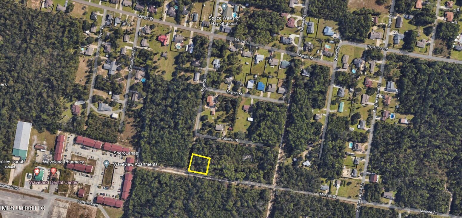 00 Monroe Street, Waveland, Mississippi image 9